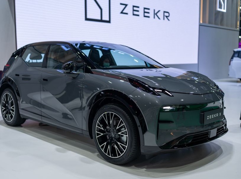 ZEEKR X